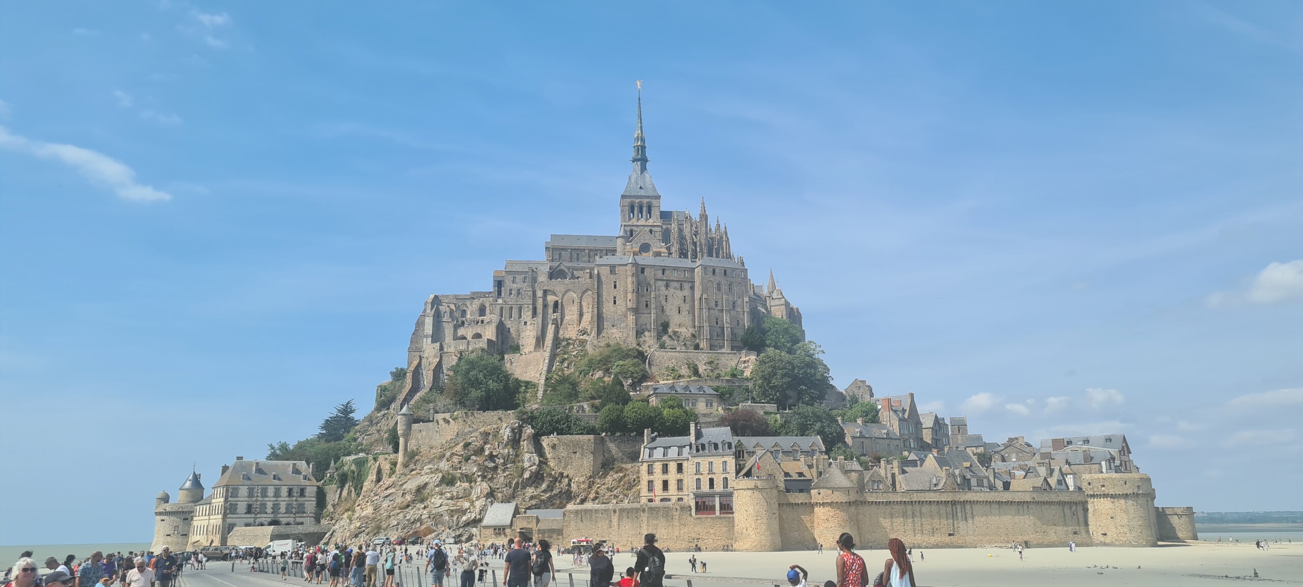 Vivre une expérience spirituelle au Mont-Saint-Michel
