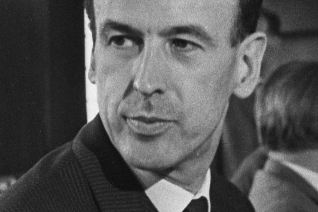 -Valéry_Giscard_d'Estaing,_Stadhuis_Amsterdam,_916-6621_(cropped)